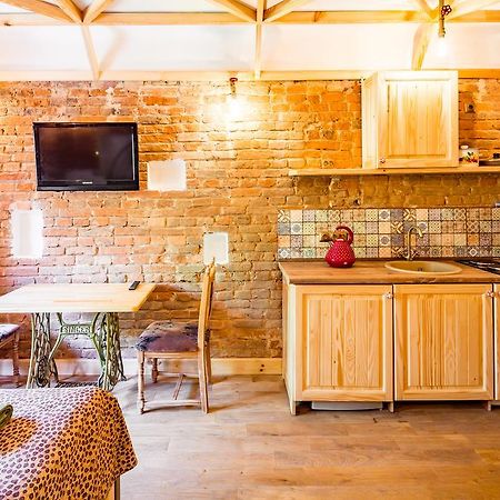Nice Apartment Near Rynok Square Є Кондиціонер Світла Не Вимикали Lviv Luaran gambar