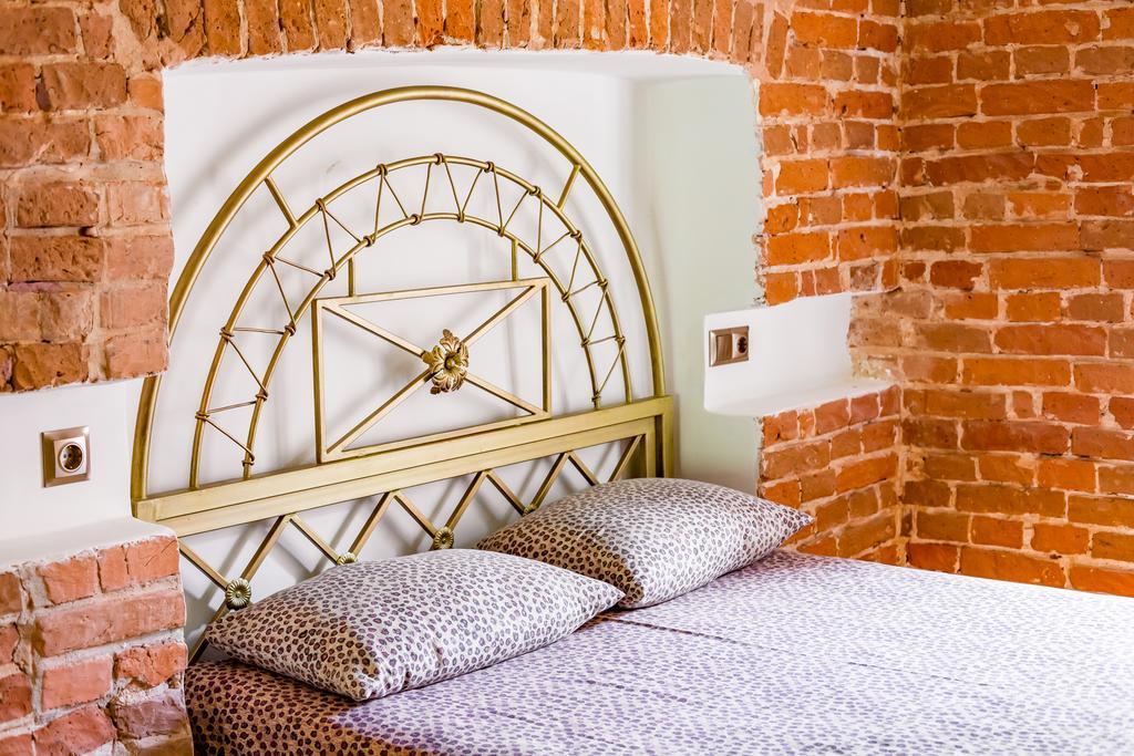 Nice Apartment Near Rynok Square Є Кондиціонер Світла Не Вимикали Lviv Luaran gambar