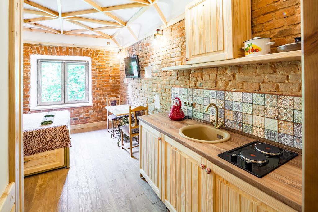 Nice Apartment Near Rynok Square Є Кондиціонер Світла Не Вимикали Lviv Luaran gambar